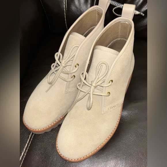 NWOT Coach Men’s Desert Boot in Sand Size 7.5 Suede Leather Rustic Preppy - Picture 12 of 12